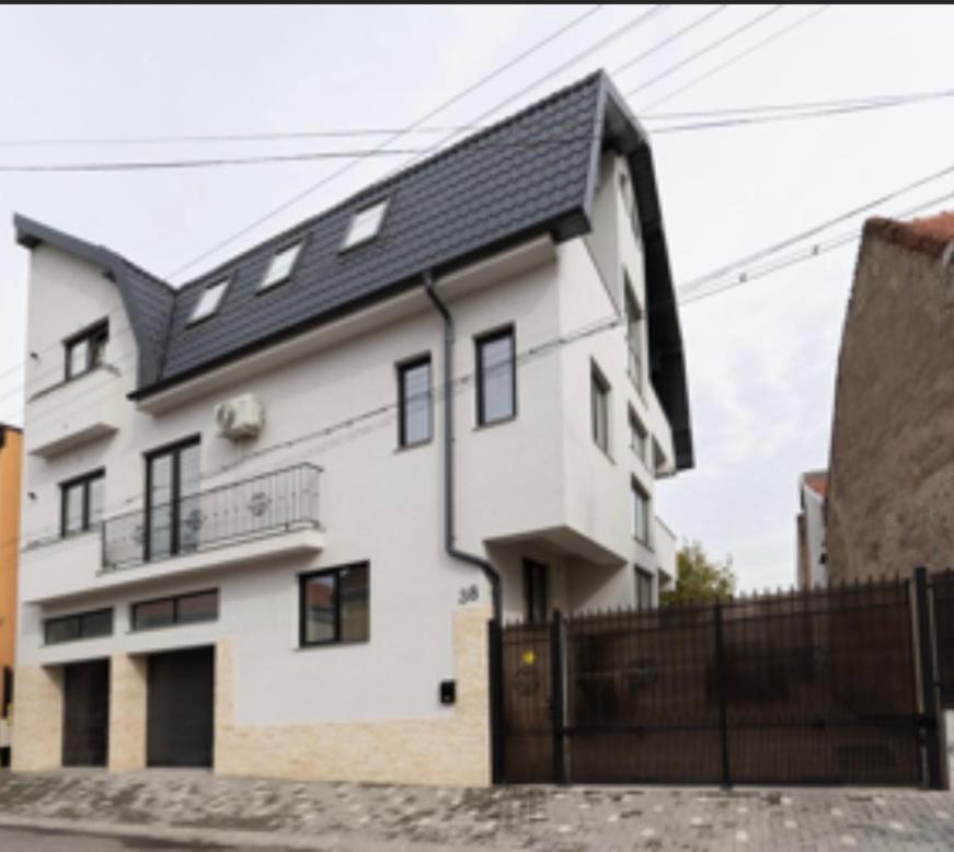 All Stars Aparments Satu Mare Zewnętrze zdjęcie